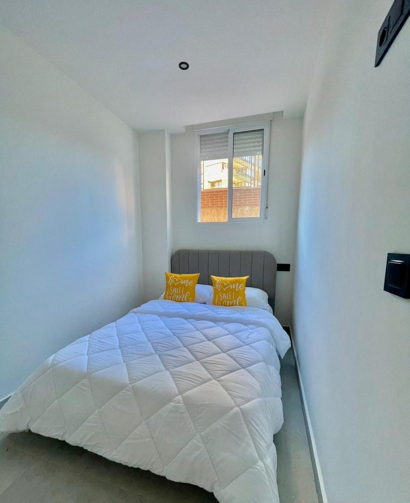 Palm Beach Rentals Alicante Eksteriør bilde